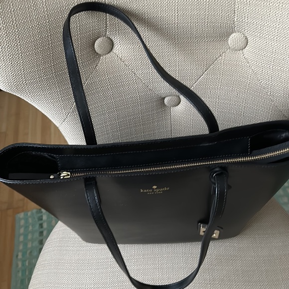 Kate Spade tote style bag - Picture 3 of 4